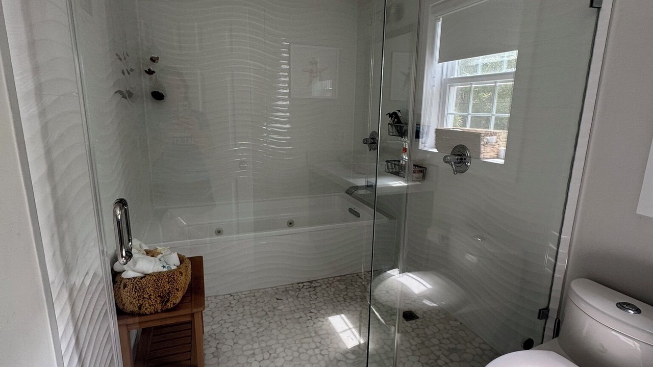 Photo of Bathroom in Key Largo