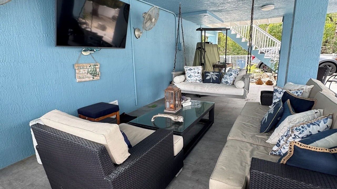 Photo of Livingroom in Key Largo