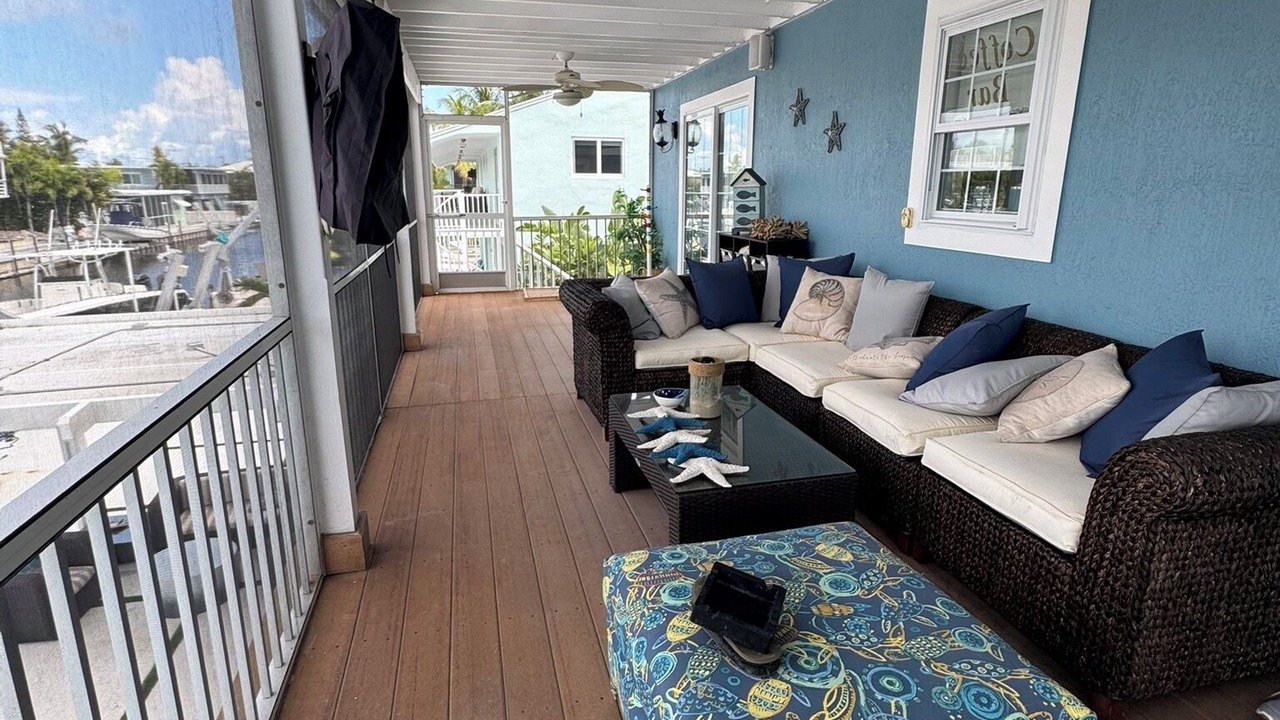 Photo of Livingroom in Key Largo