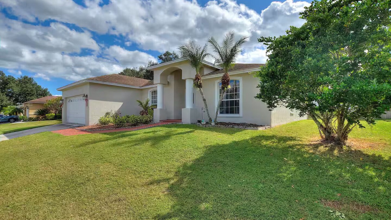Photo of Outdoor in Lakeland