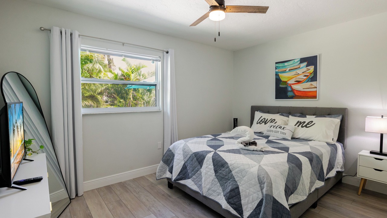 Photo of Bedroom in Gillespie Park