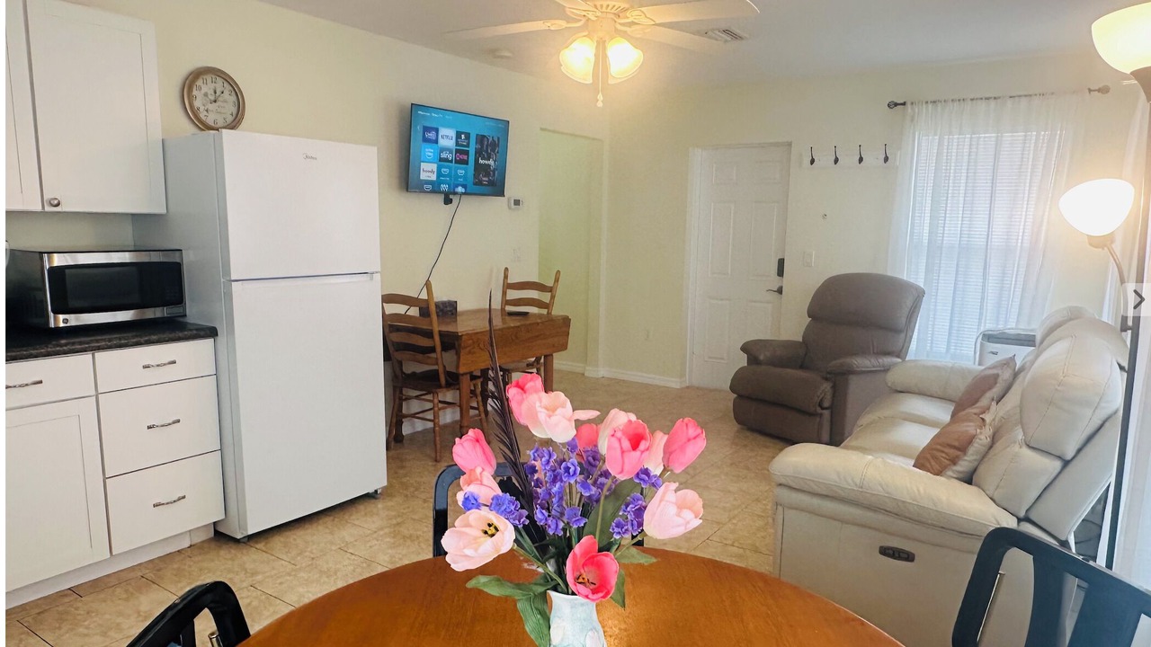 Photo of Livingroom in Southgate