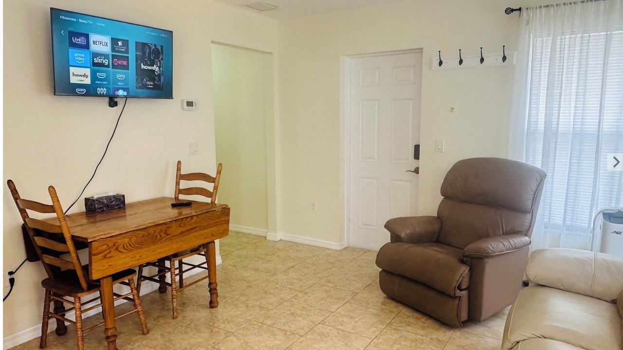 Photo of Livingroom in Southgate