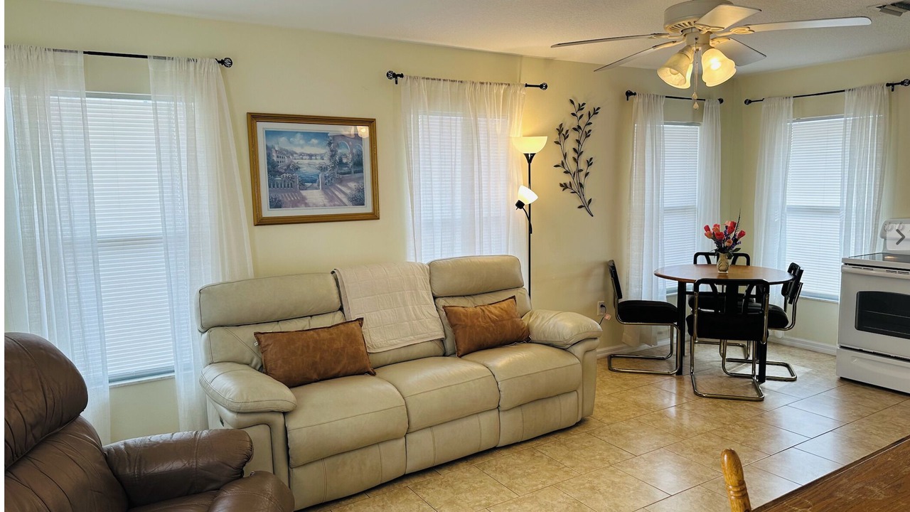 Photo of Livingroom in Southgate