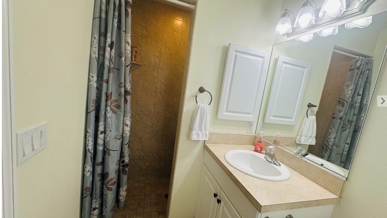 Photo of Bathroom in Southgate