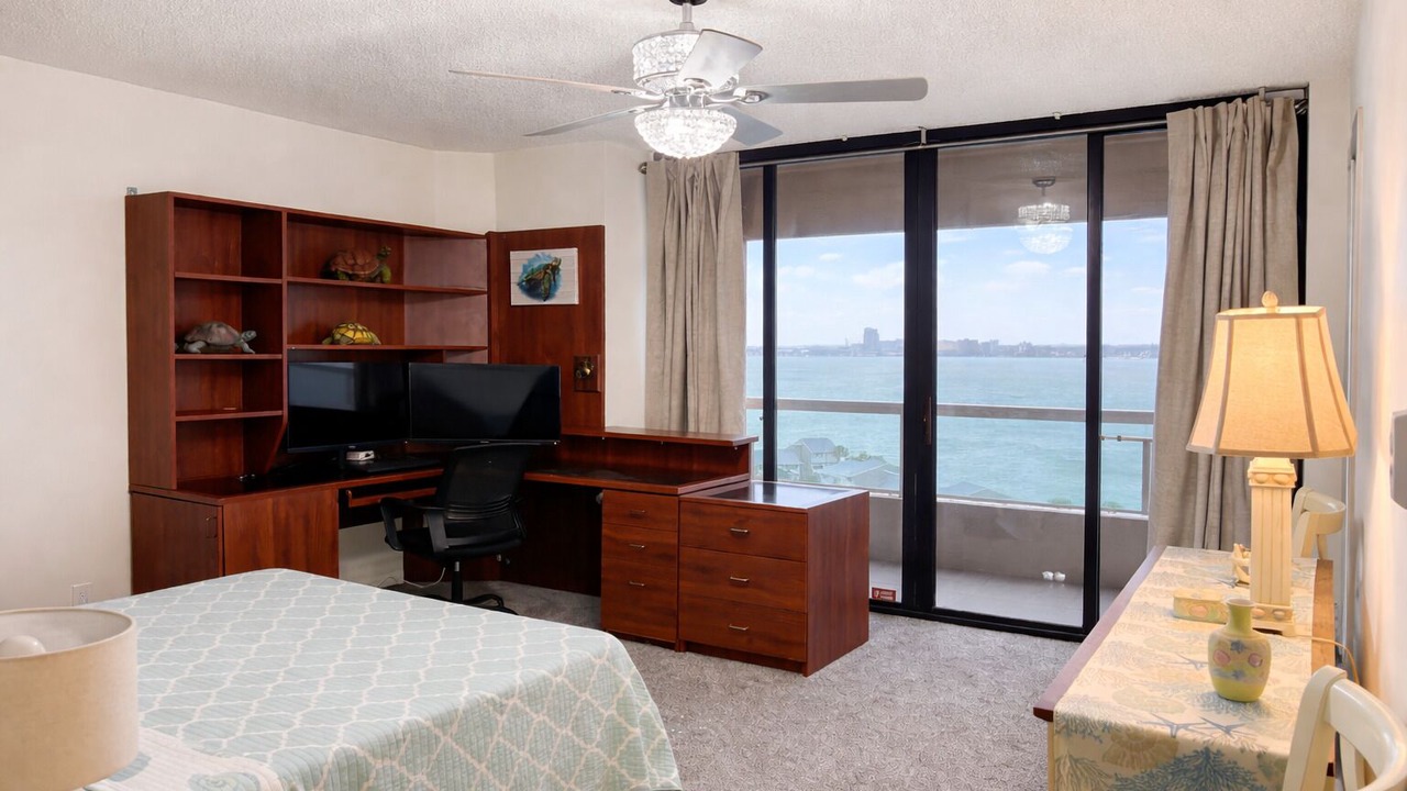 Photo of Bedroom in Sand Key