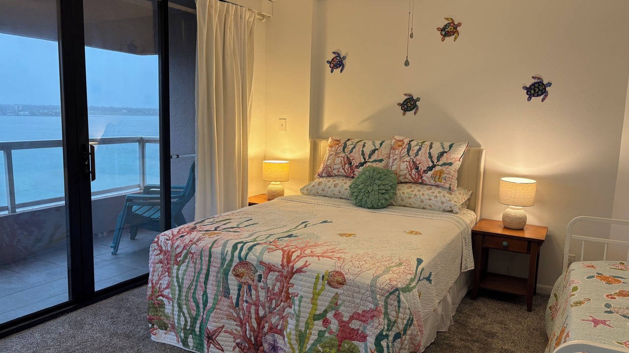 Photo of Bedroom in Sand Key