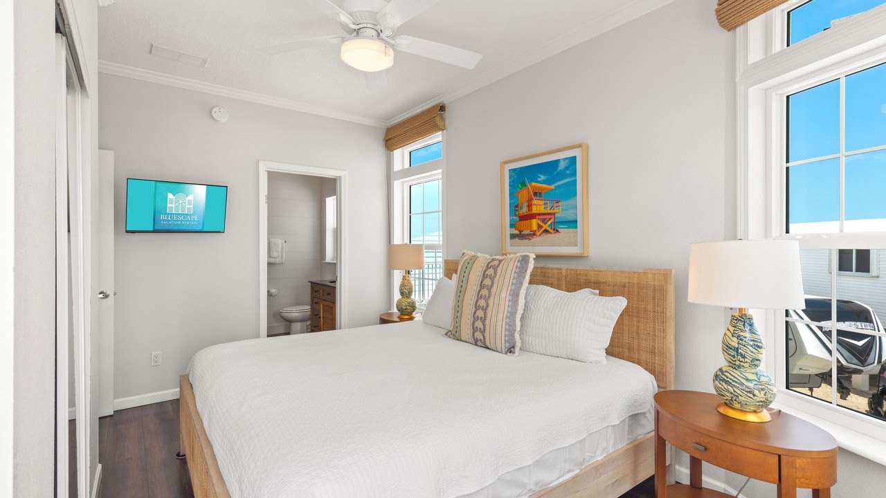 Photo of Bedroom in Cudjoe Key