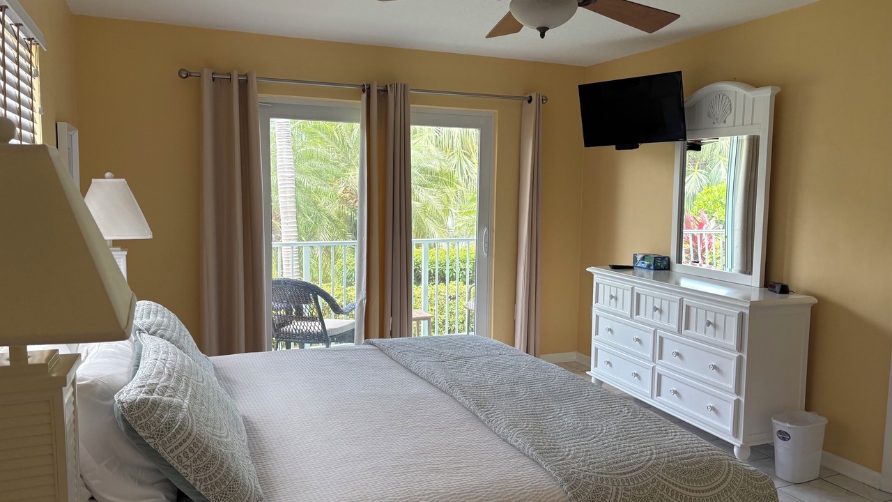 Photo of Bedroom in Key Colony Beach