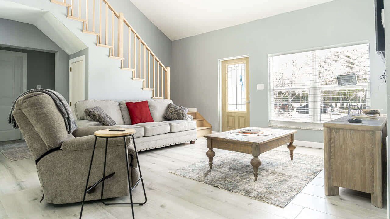 Photo of Livingroom in LaBelle