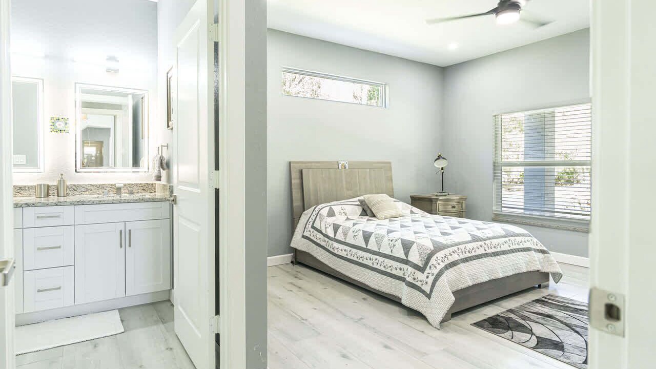 Photo of Bedroom in LaBelle