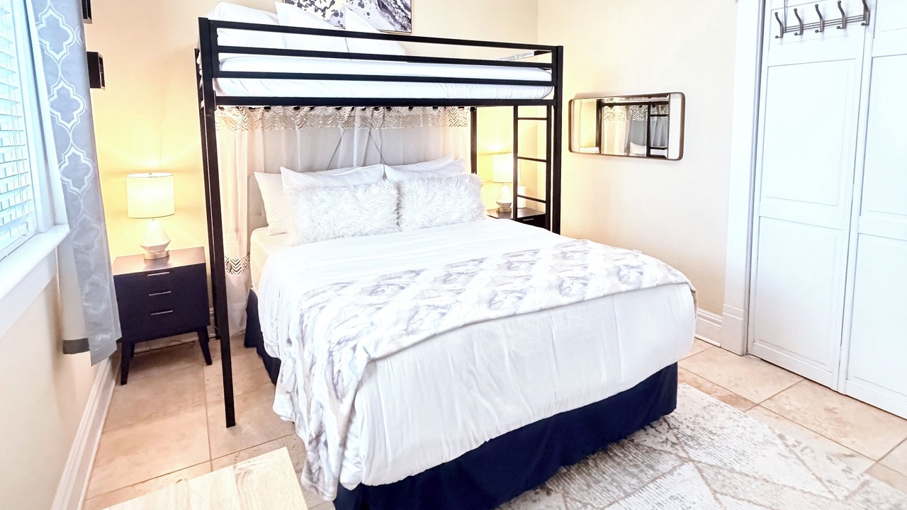 Photo of Bedroom in Hyde Park