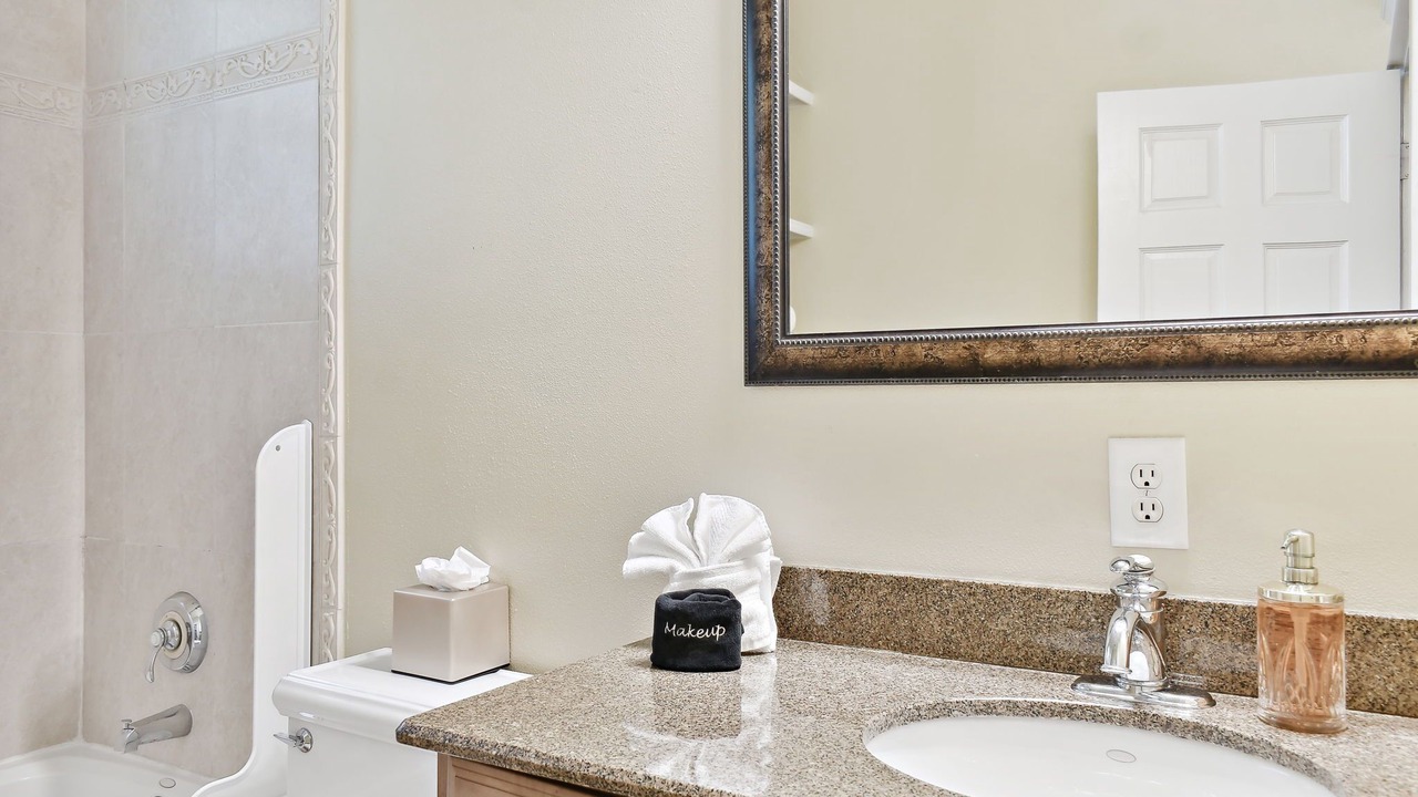 Photo of Bathroom in Hyde Park