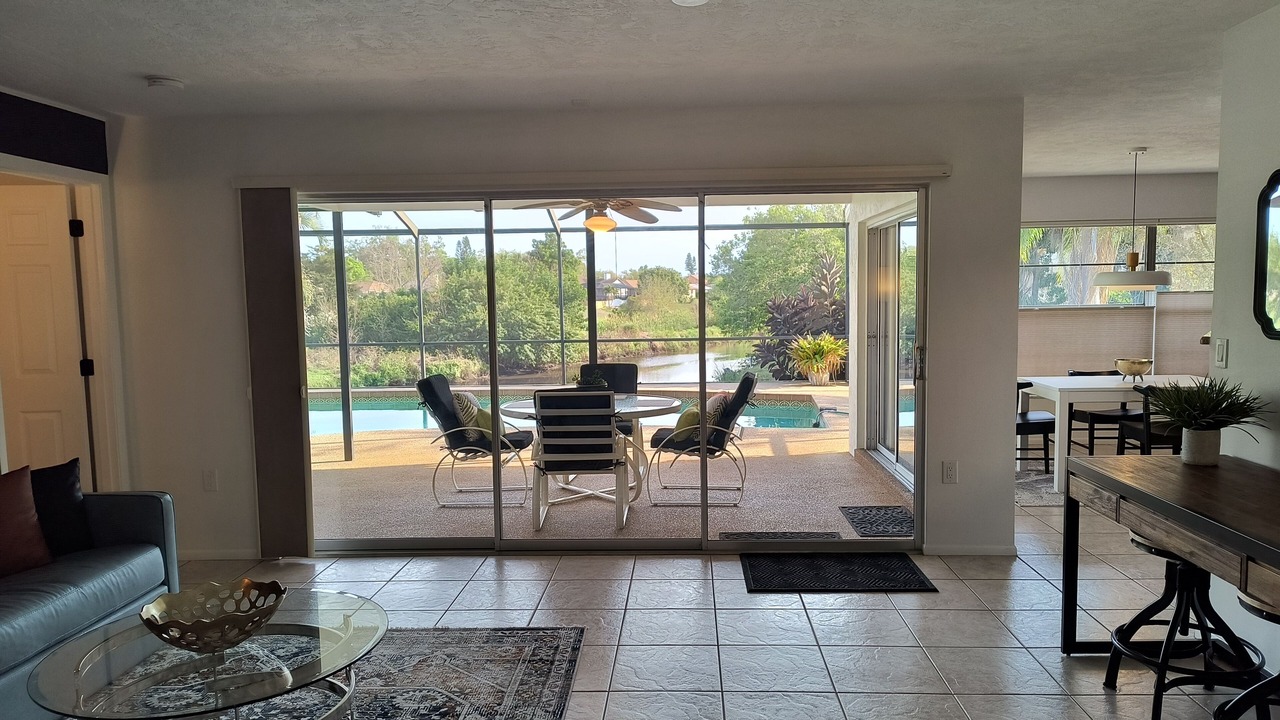 Photo of Livingroom in Southgate