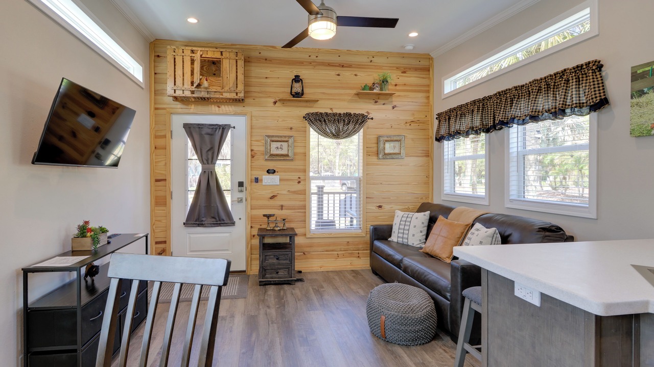 Photo of Livingroom in River Ranch