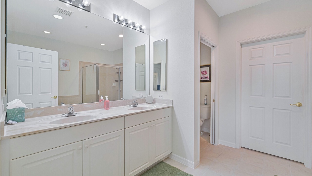 Photo of Bathroom in Montara
