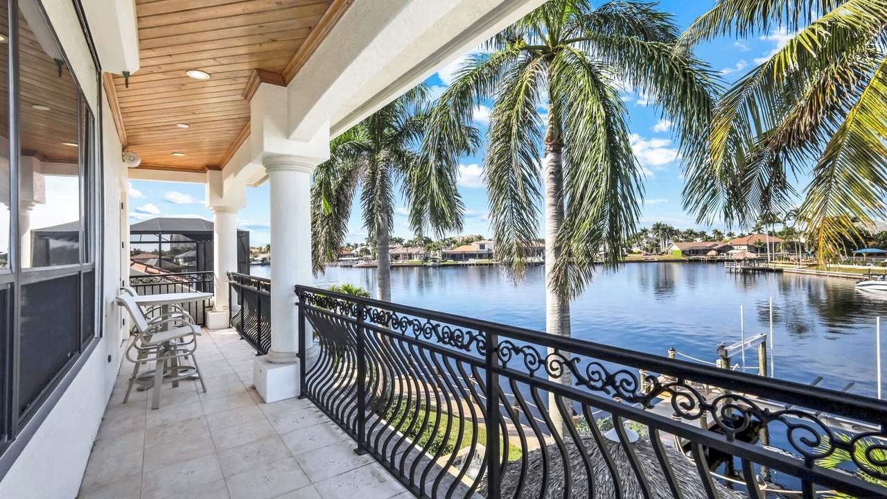 Photo of Patio Balcony in Pelican