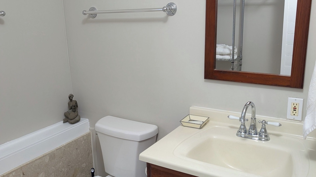 Photo of Bathroom in Bartlett Park