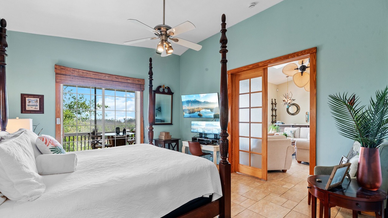 Photo of Bedroom in Bokeelia
