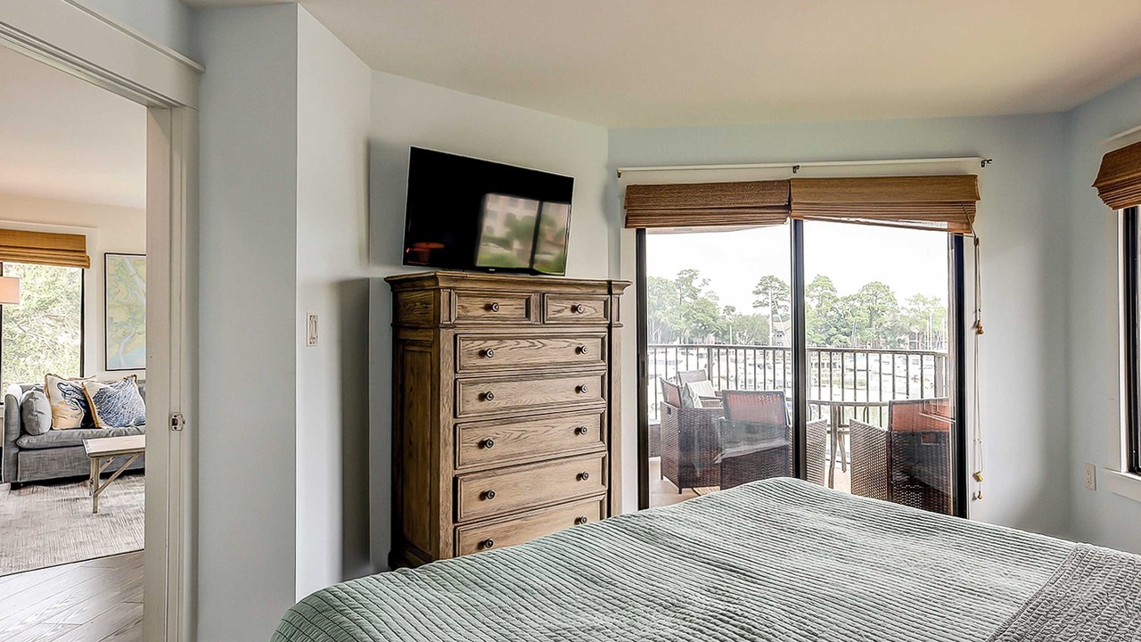 Photo of Bedroom in Shelter Cove