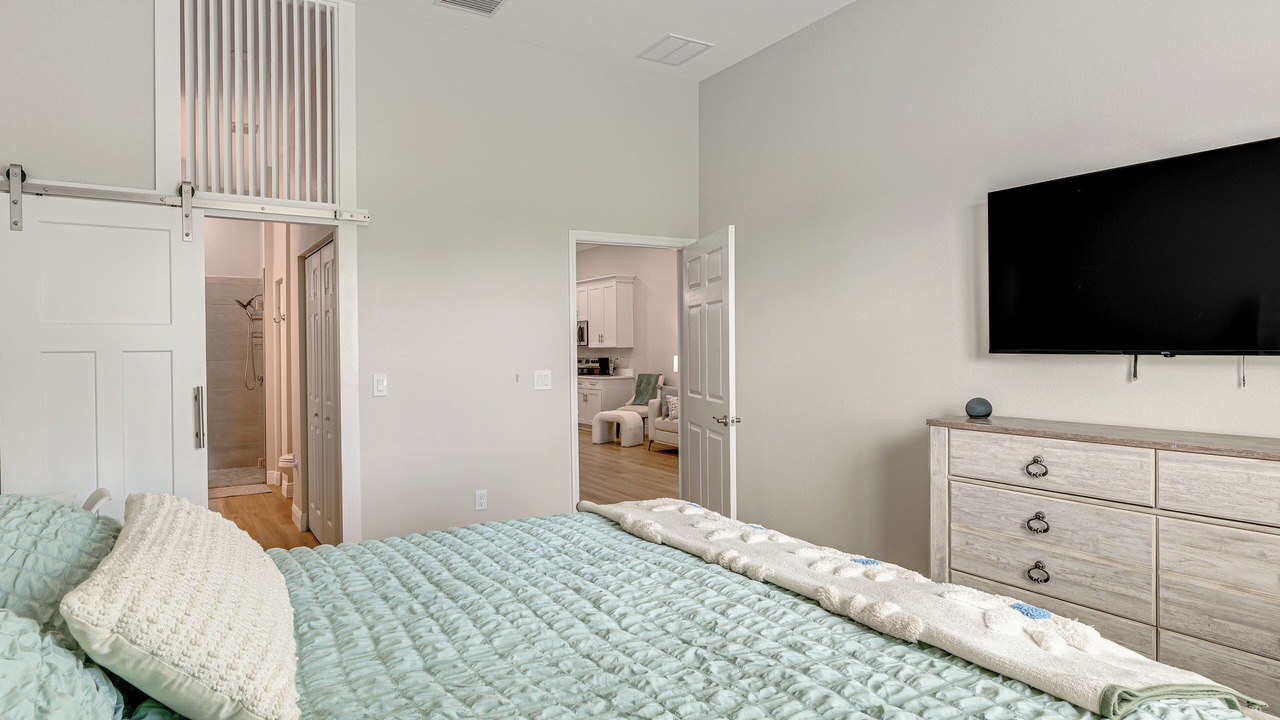 Photo of Bedroom in Sebring