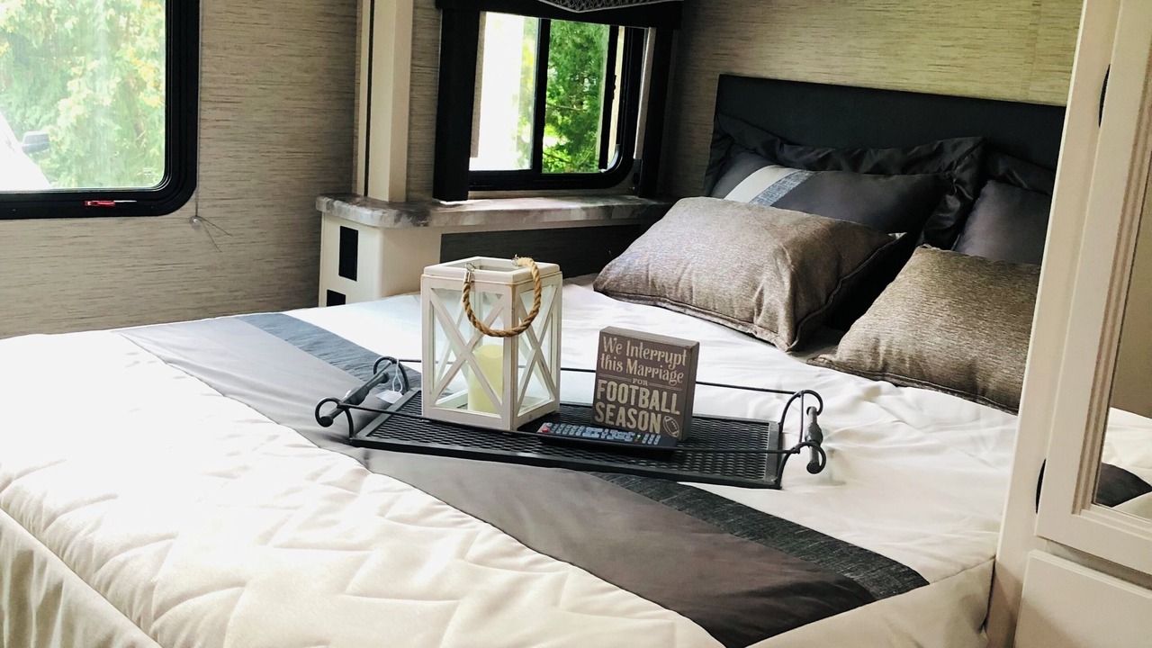 Photo of Bedroom in Myakka City
