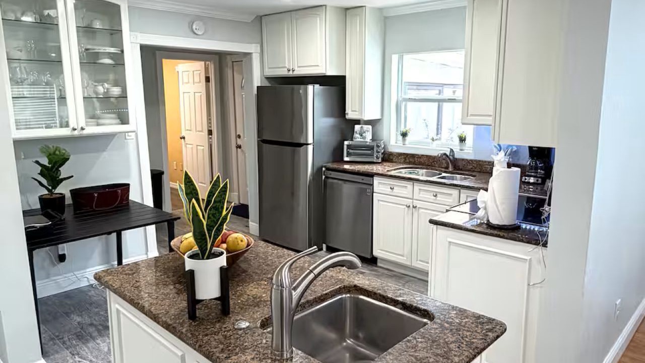 Photo of Kitchen in Temple Crest