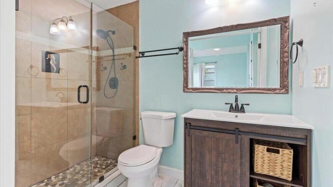 Photo of Bathroom in Hutchinson Island South