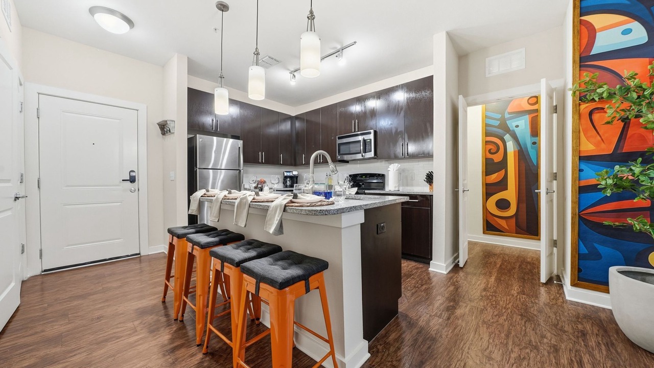 Photo of Kitchen in Courier City - Oscawana