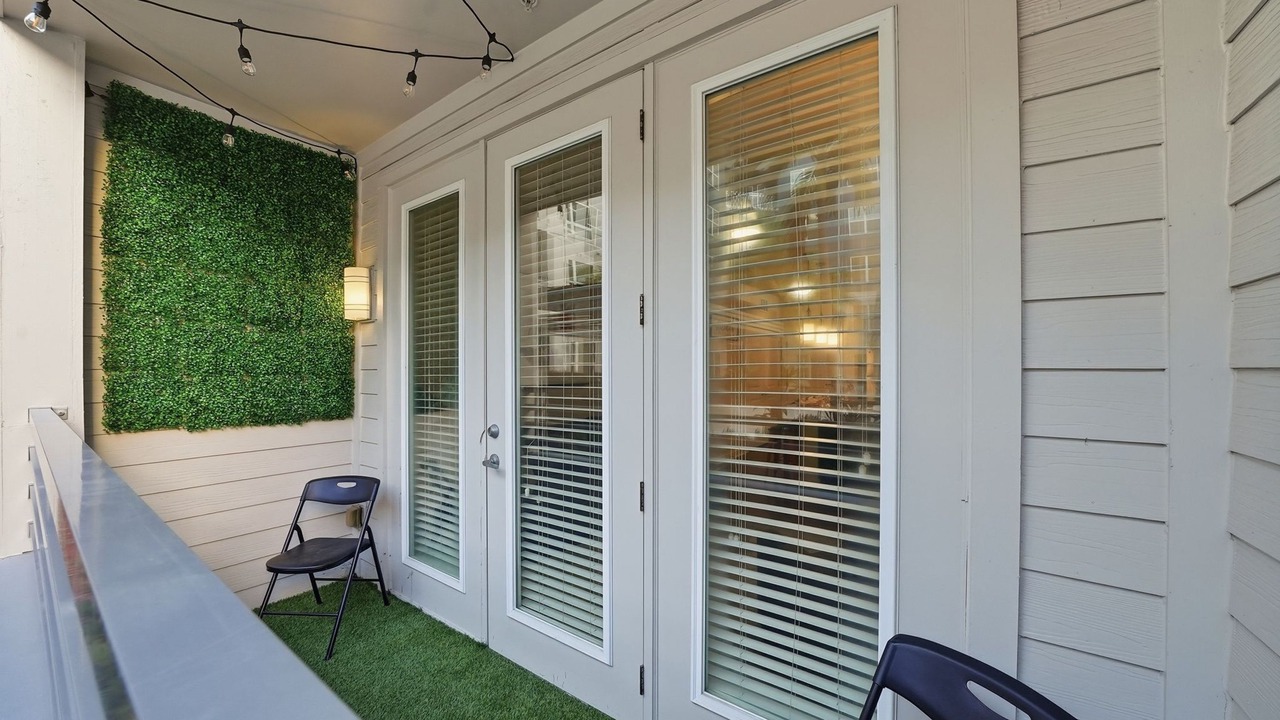 Photo of Outdoor in Courier City - Oscawana