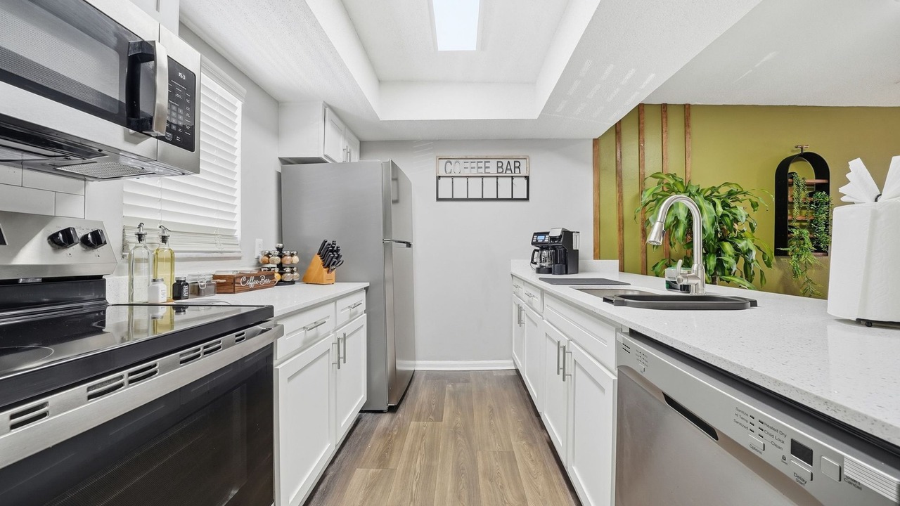 Photo of Kitchen in Town N County Park