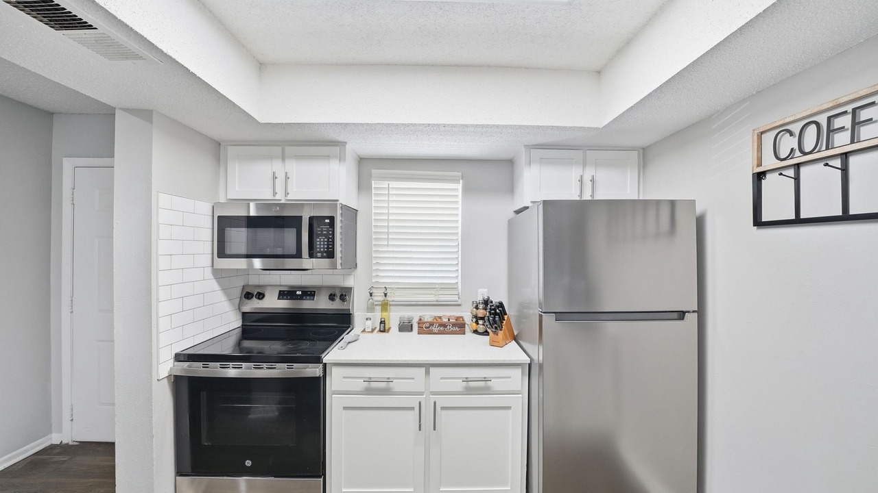 Photo of Kitchen in Town N County Park
