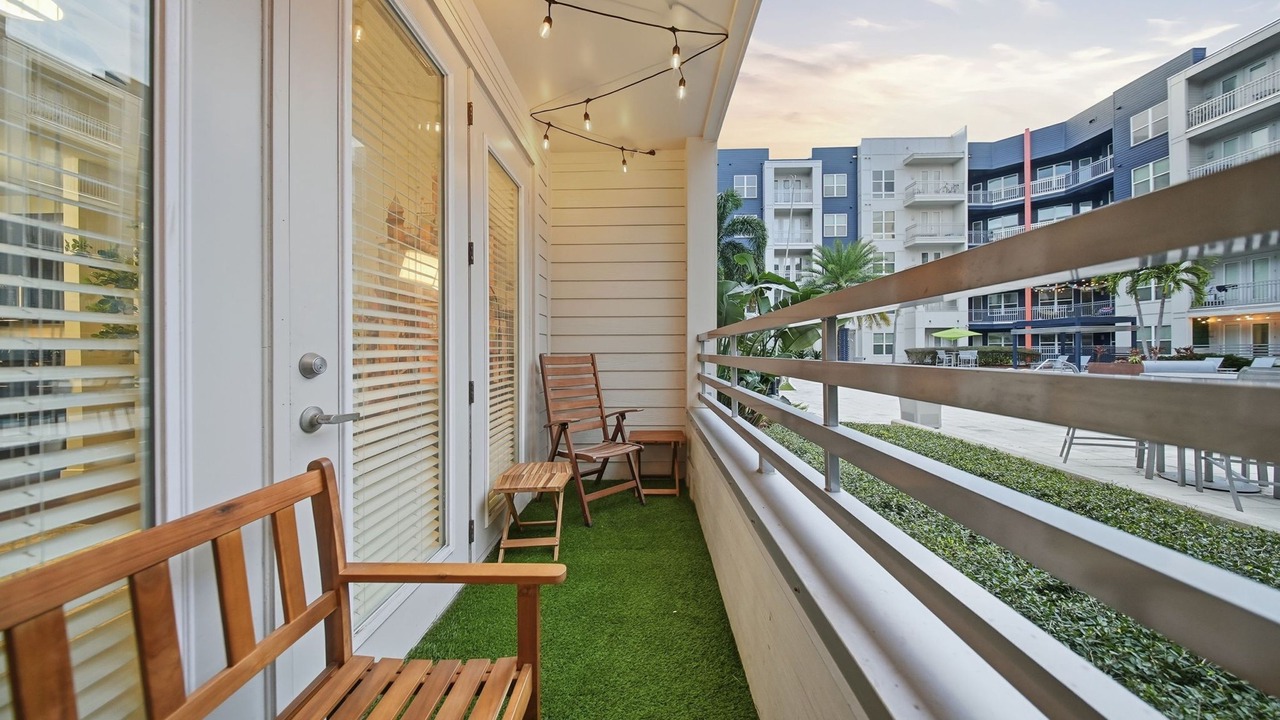 Photo of Outdoor in Courier City - Oscawana