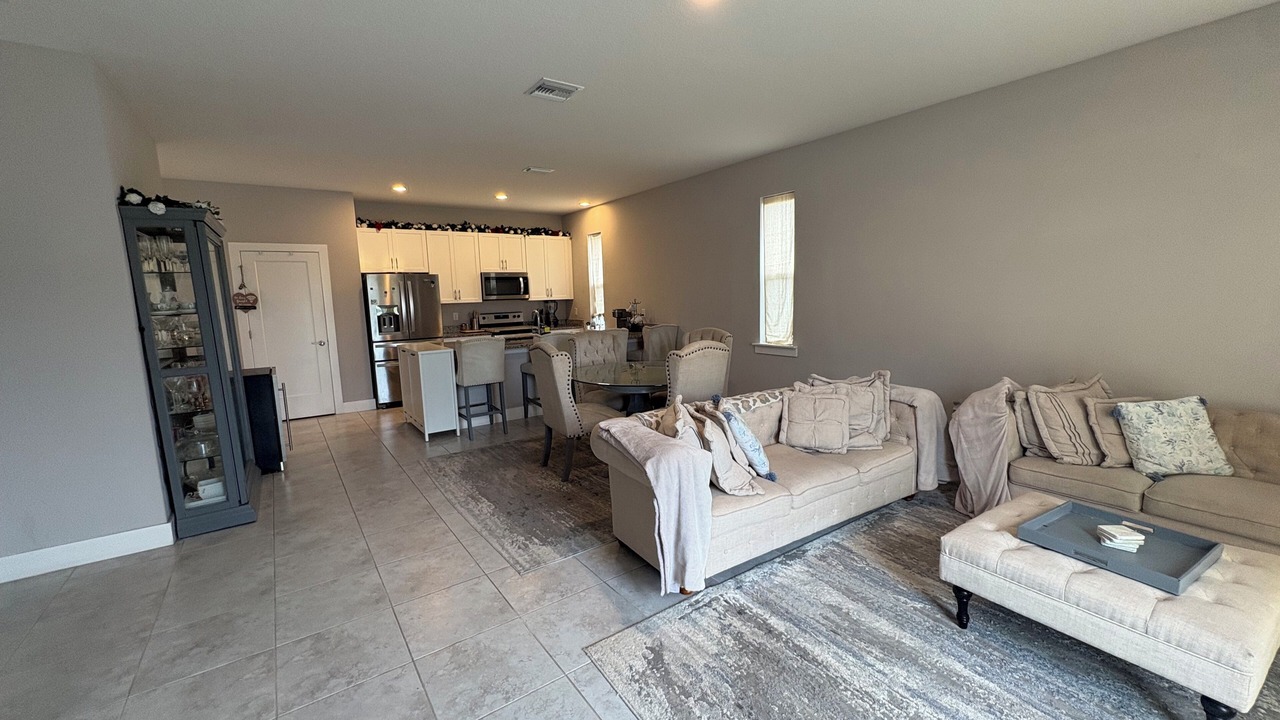 Photo of Livingroom in Crystal Cove