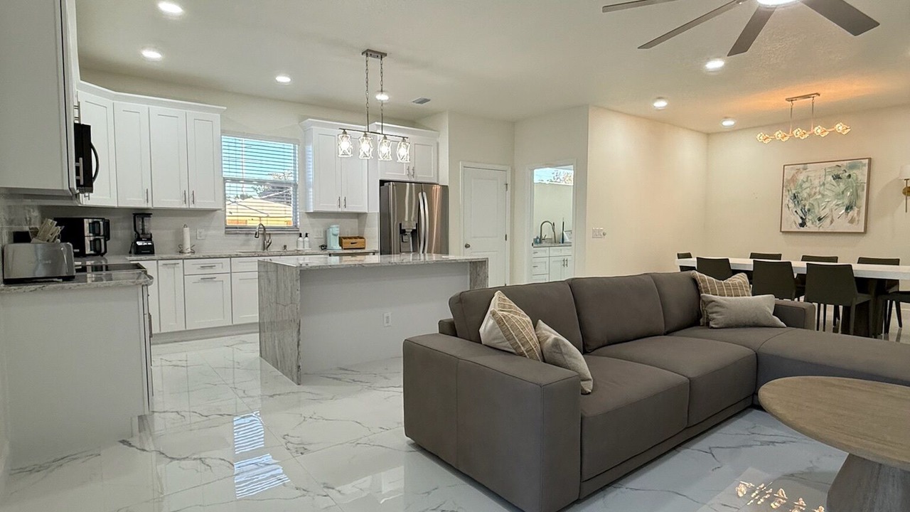 Photo of Livingroom in Tampa