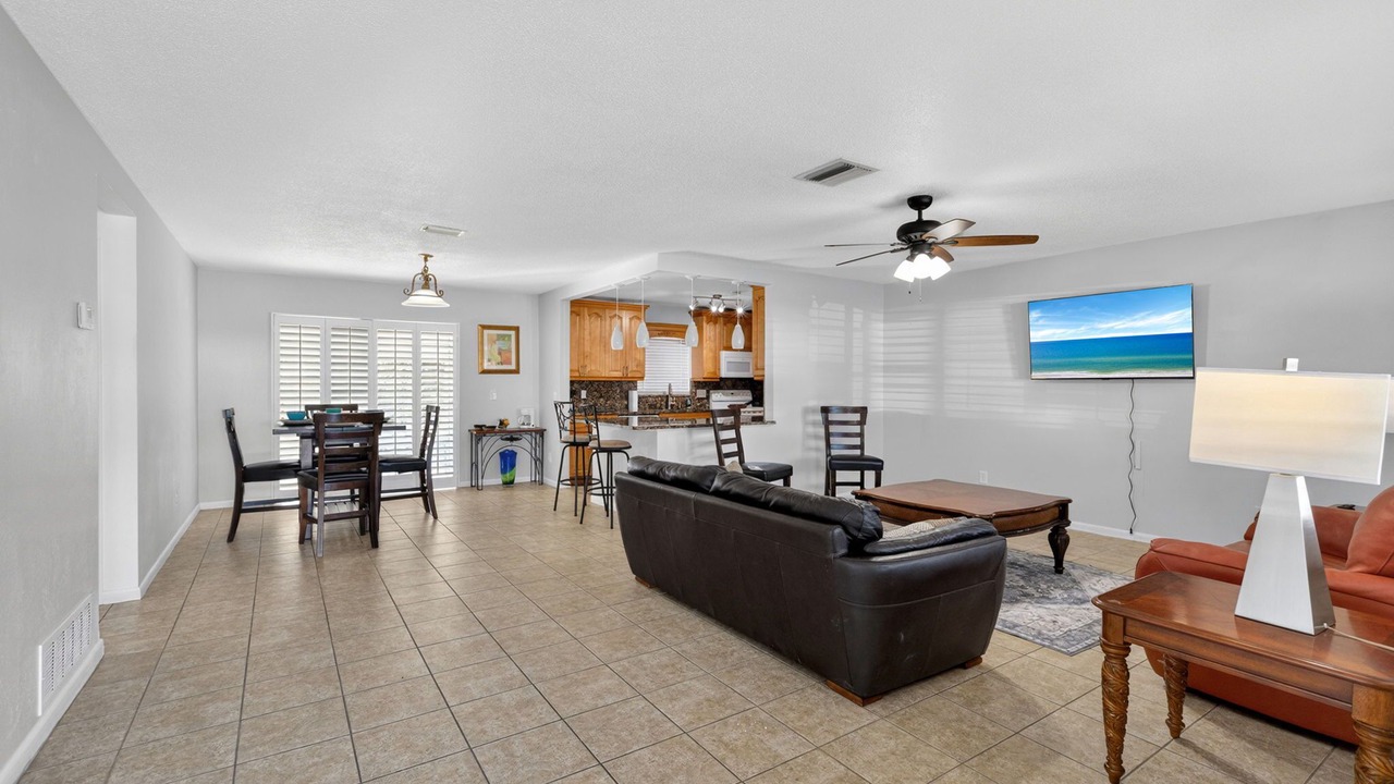 Photo of Livingroom in Eisenhower