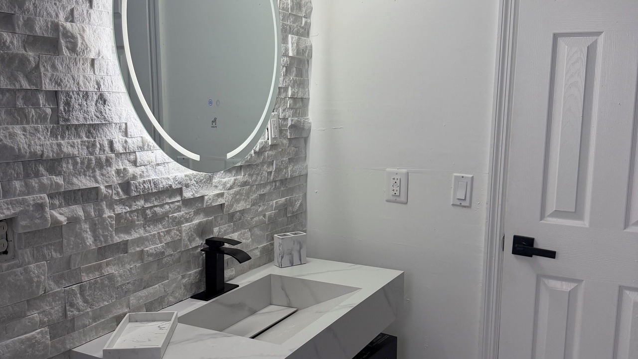 Photo of Bathroom in Town N County Park