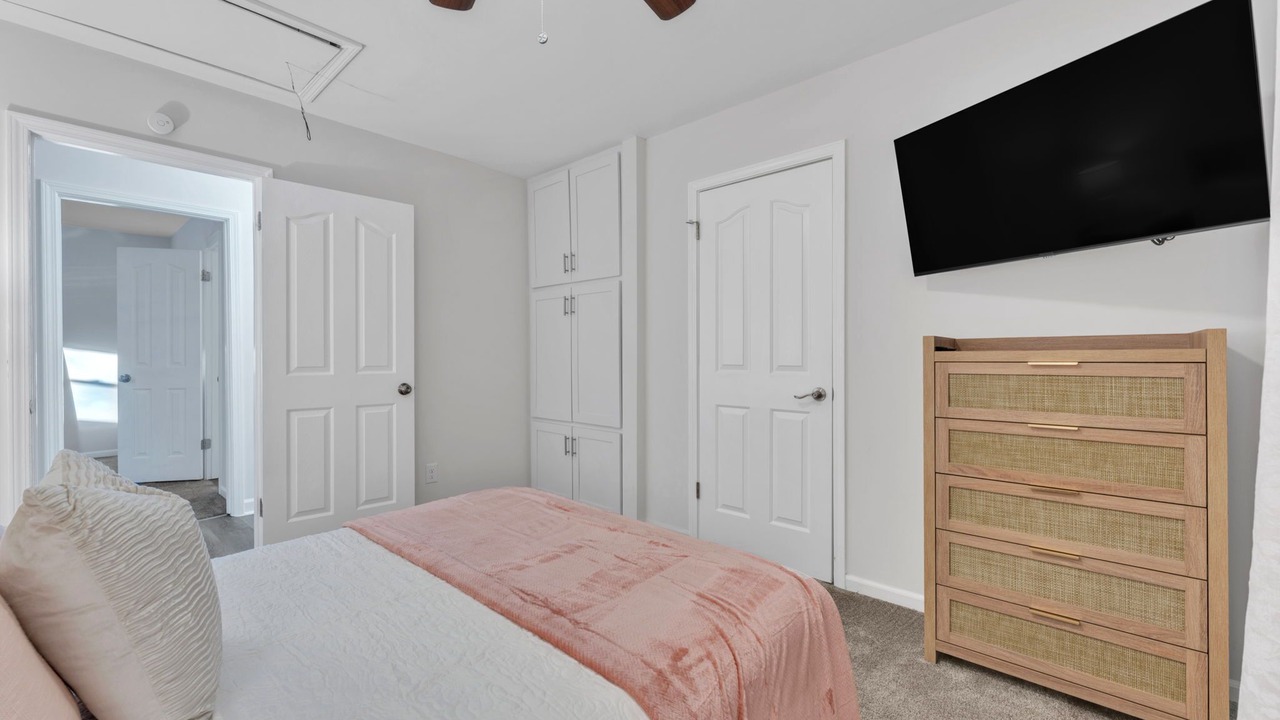 Photo of Bedroom in Travelers Rest