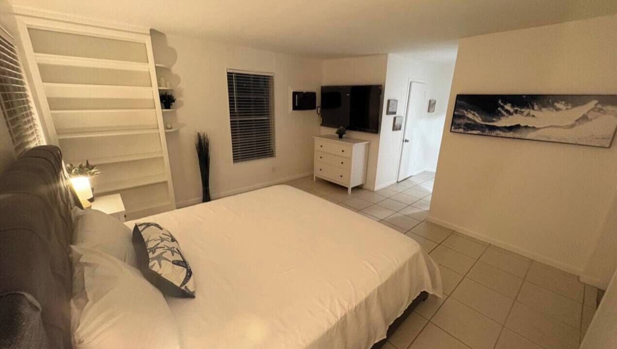Photo of Bedroom in Singer Island