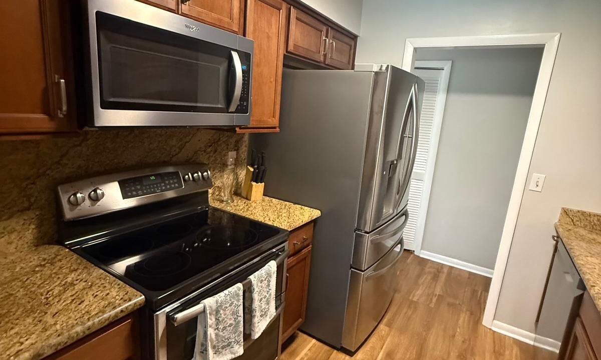 Photo of Kitchen in Cypress Gardens