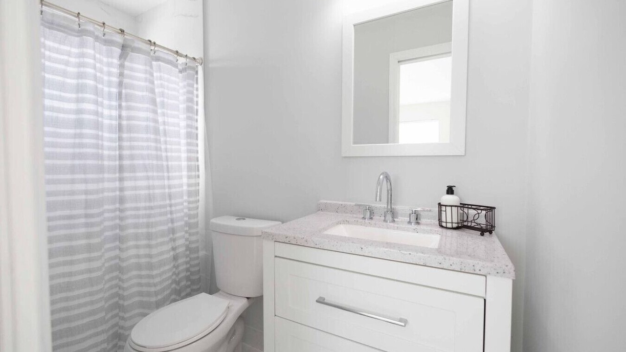 Photo of Bathroom in Greenacres