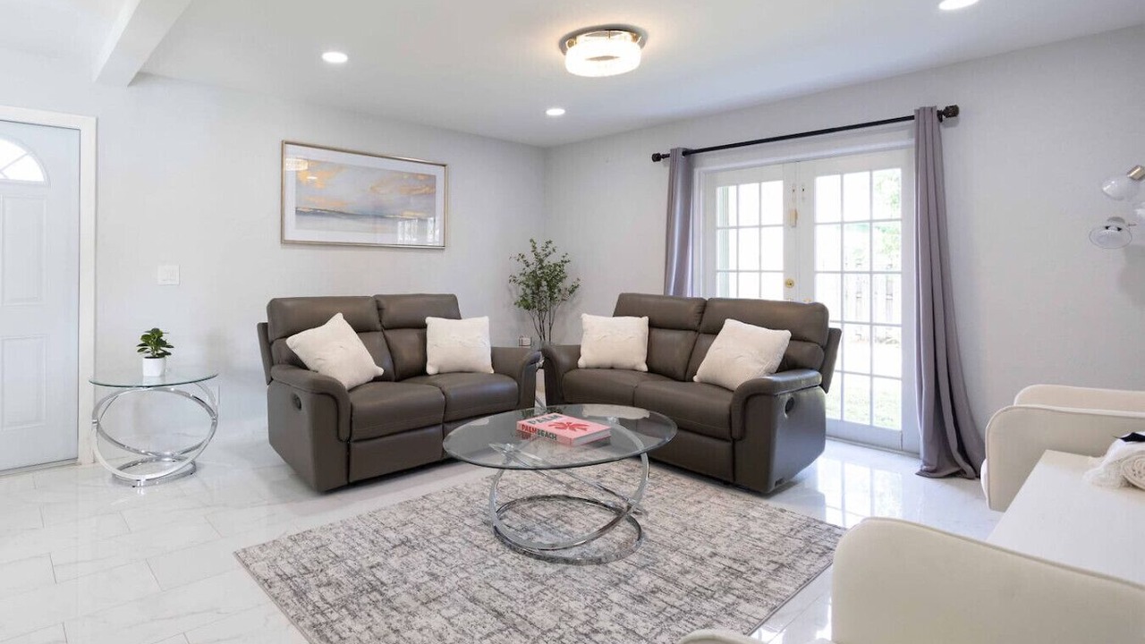 Photo of Livingroom in Greenacres