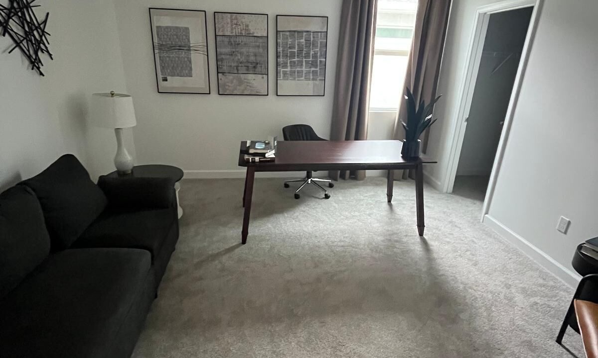 Photo of Livingroom in Port Saint Lucie