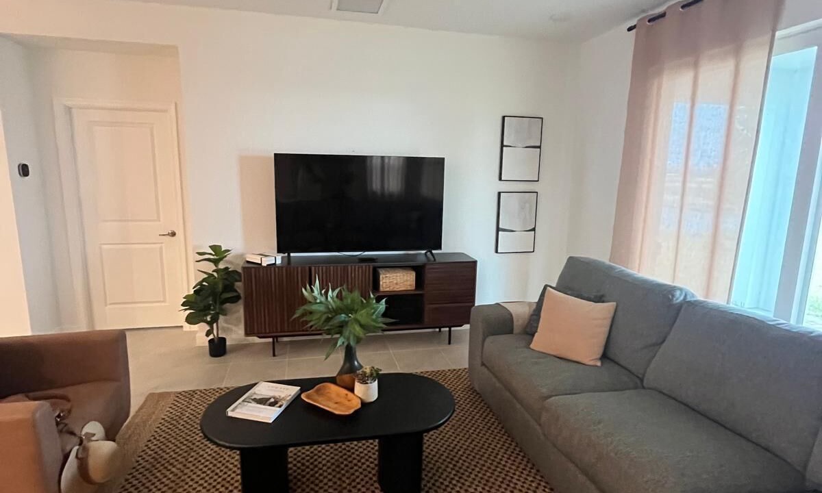 Photo of Livingroom in Port Saint Lucie