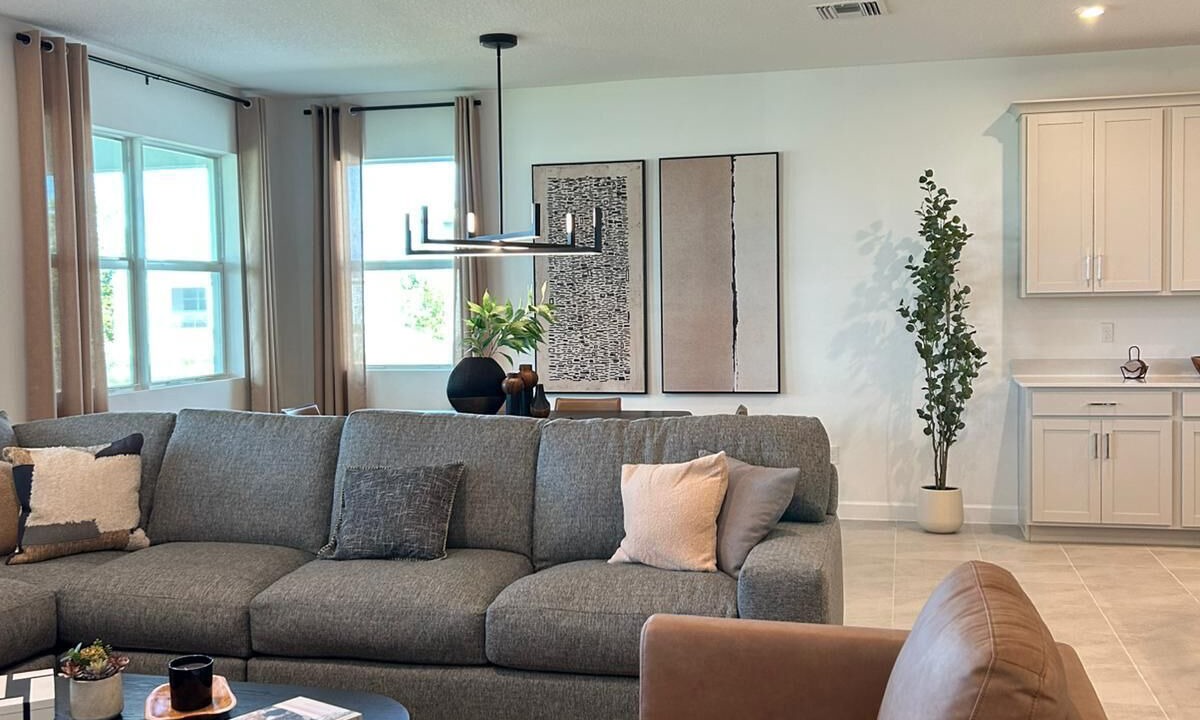 Photo of Livingroom in Port Saint Lucie