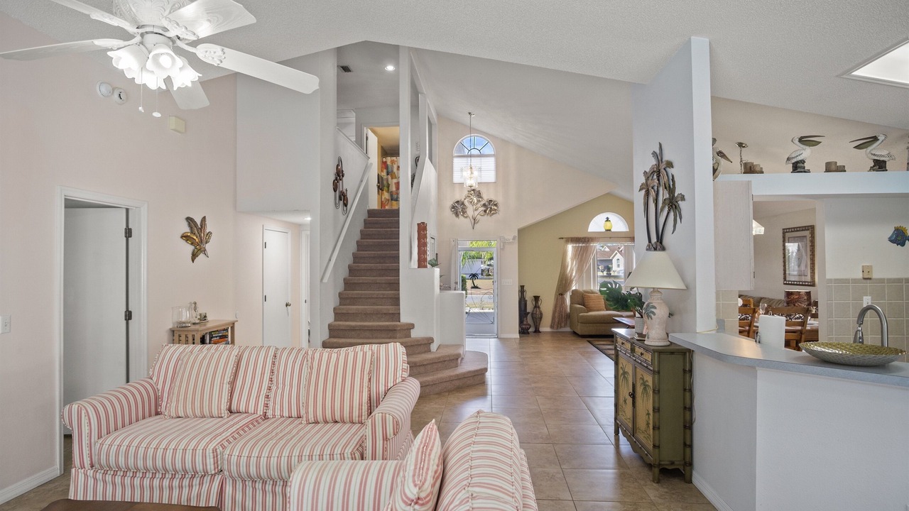 Photo of Livingroom in Lindfields