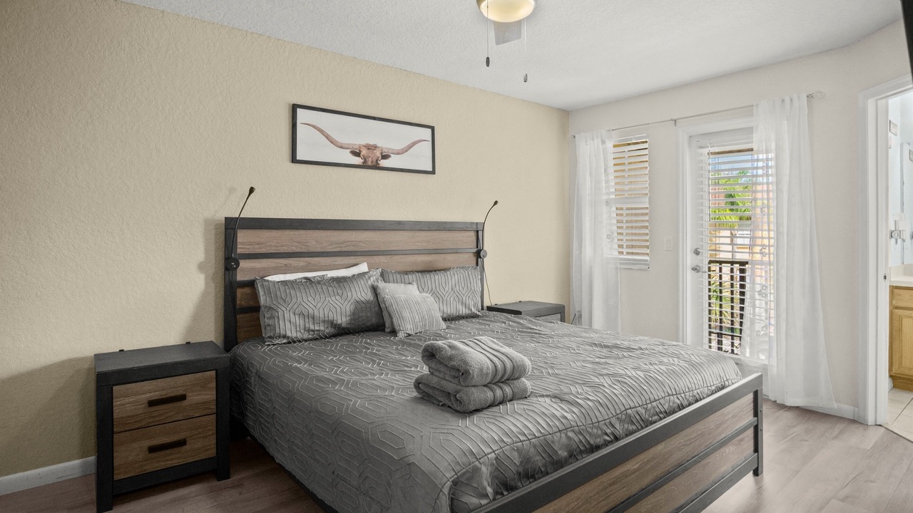 Photo of Bedroom in Regal Palms