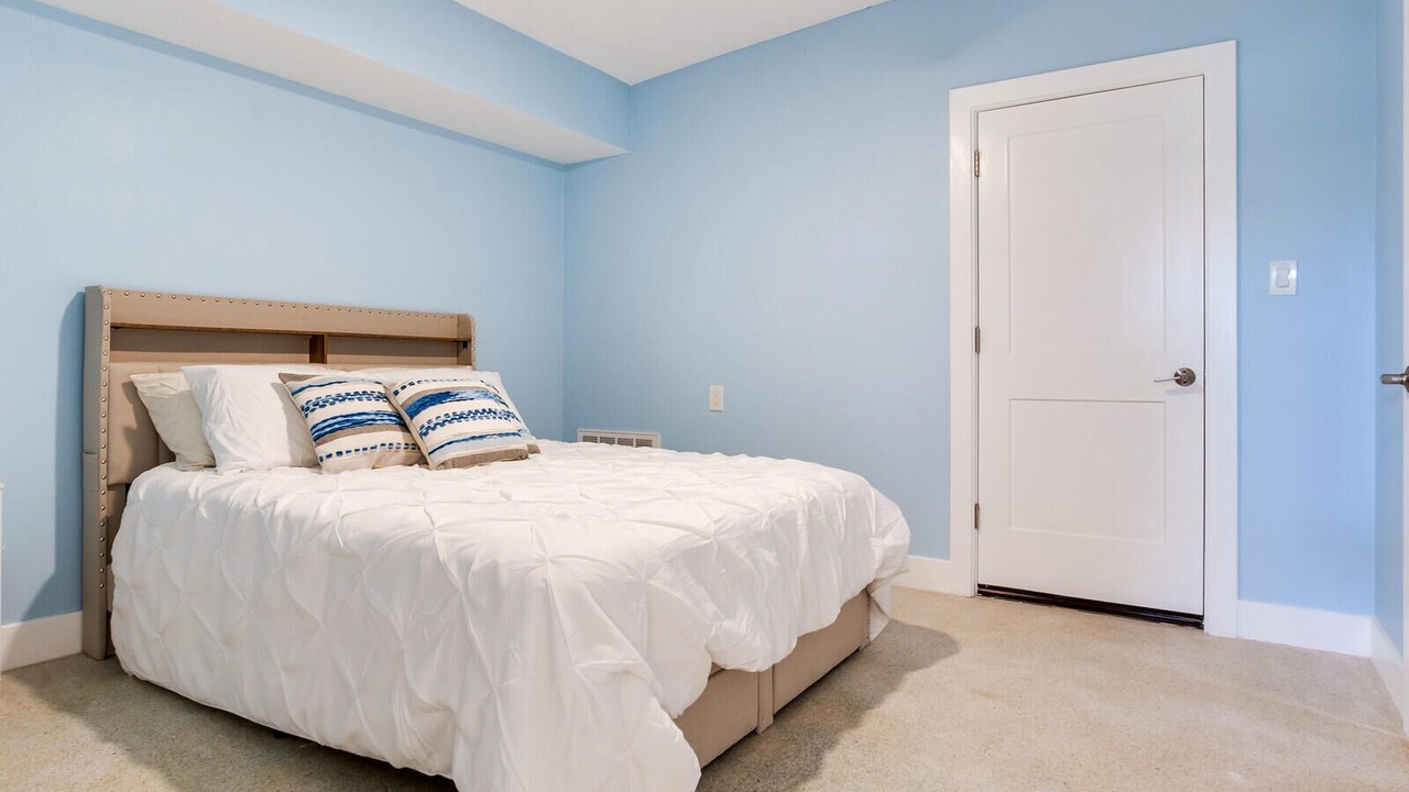 Photo of Bedroom in Redington Beach