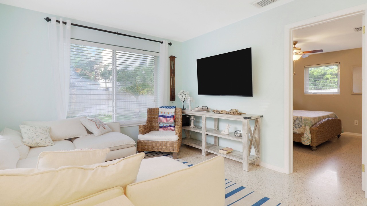 Photo of Bedroom in Jensen Beach