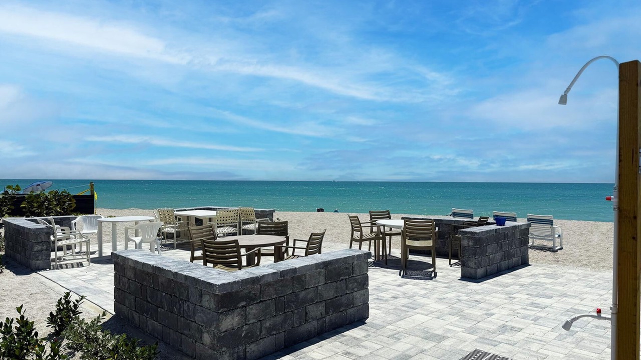 Photo of Outdoor in Englewood